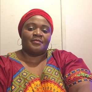 Meet your Posher, Vivian